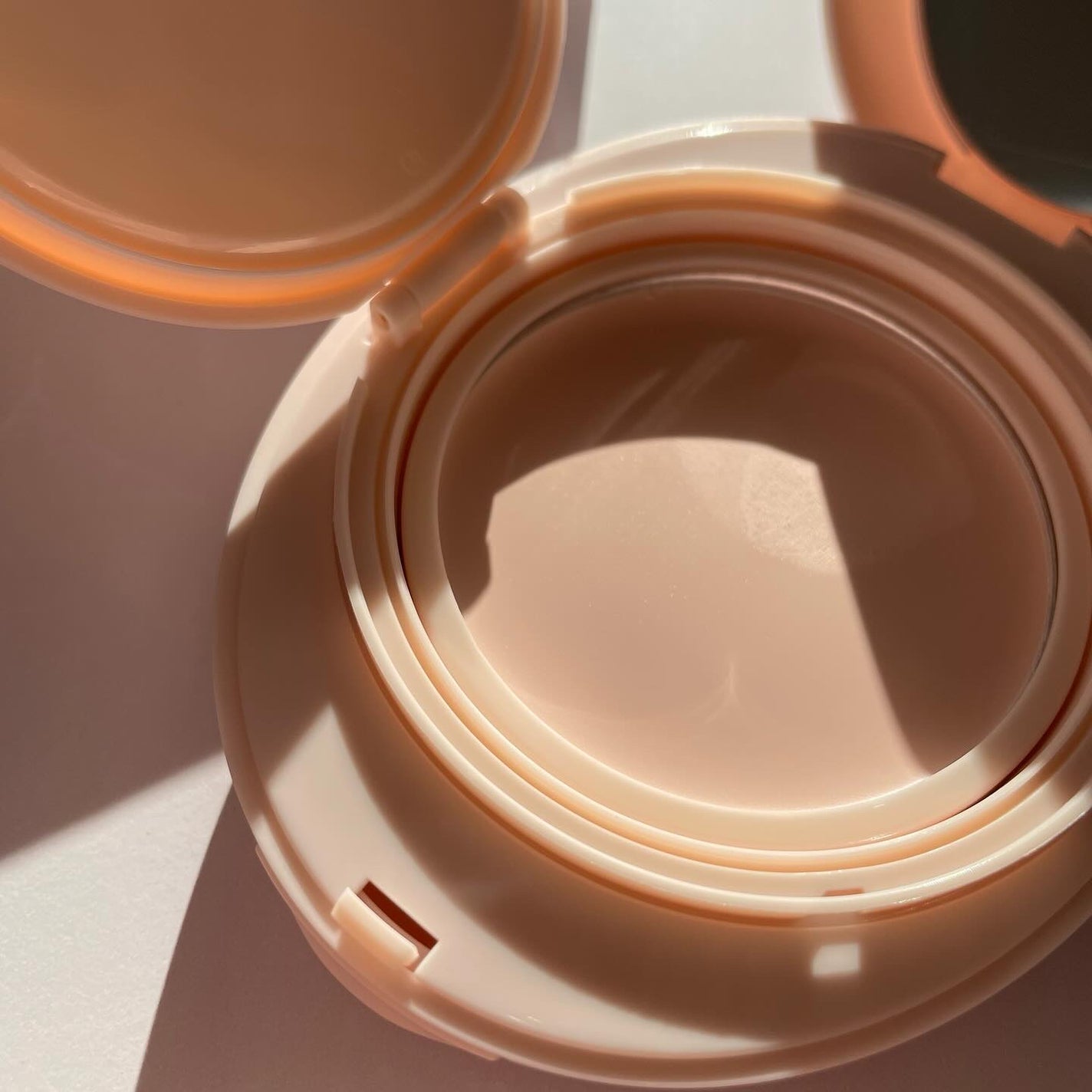 Nicoco on LIPS 「【芸能人イチオシ日焼け止めバーム】韓国の女優さんがプロデュース..」(3枚目)