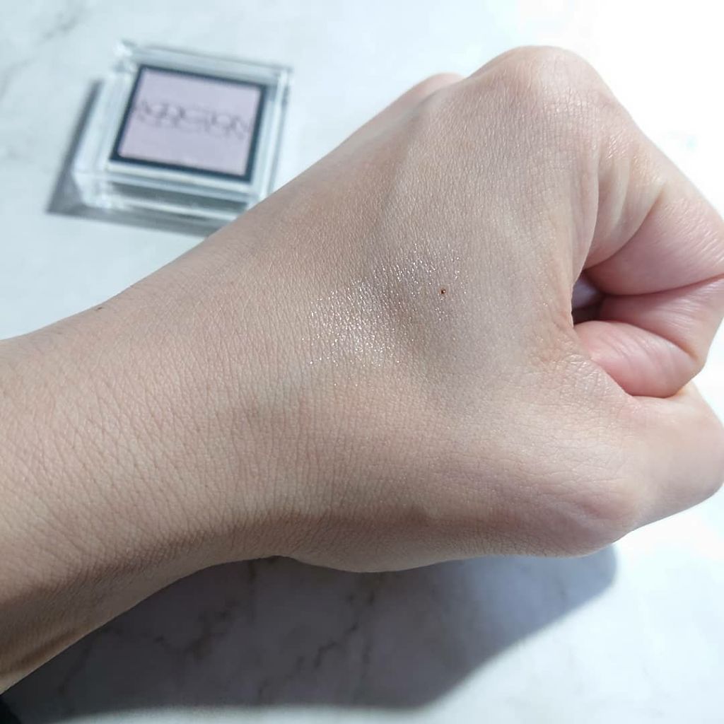 アディクション ザ アイシャドウ/ADDICTION/単色アイシャドウを使ったクチコミ(2枚目)