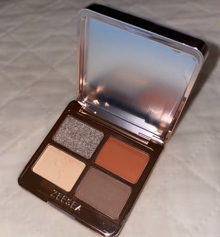 アニマルアイシャドウ(4シェード) D02 素直/ZEESEA/アイシャドウパレットの画像