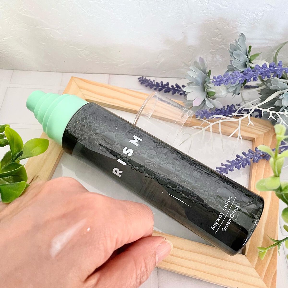 エニウェイ ローション グリーンシトラスの香り/RISM/ミスト状化粧水を使ったクチコミ(3枚目)