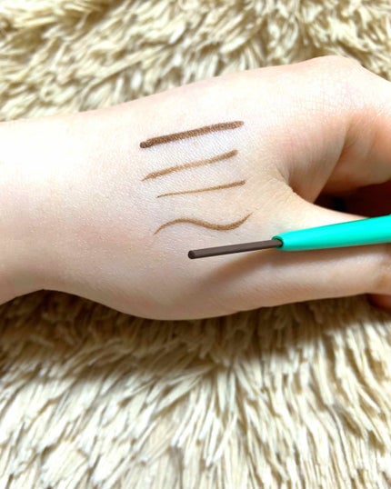 「密着アイライナー」クリームペンシル/デジャヴュ/ペンシルアイライナーを使ったクチコミ(2枚目)