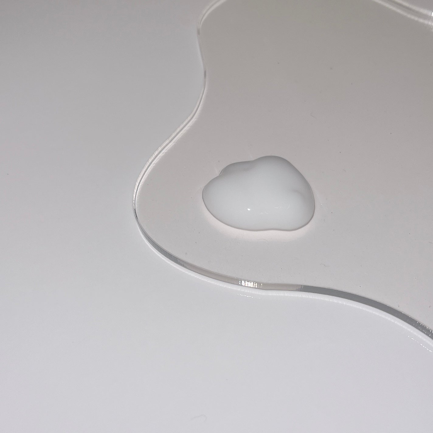 フレグランスヘアミルク ホワイトブーケ/TIAROOM/ヘアミルクを使ったクチコミ(3枚目)