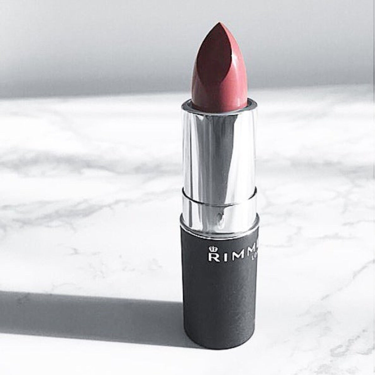 マシュマロルック リップスティック 015 メルティレッド/リンメル ロンドン/口紅を使ったクチコミ（1枚目）