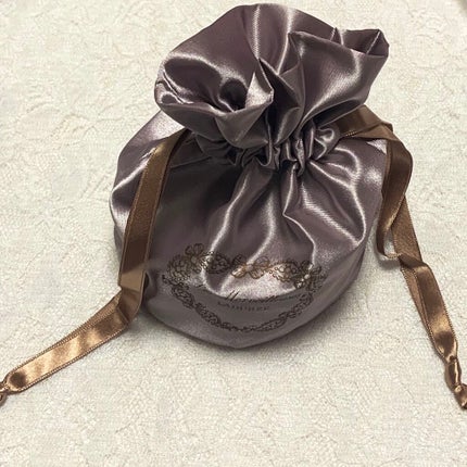 フェイス カラー ローズ ラデュレ/レ・メルヴェイユーズ ラデュレ/パウダーチークを使ったクチコミ(4枚目)