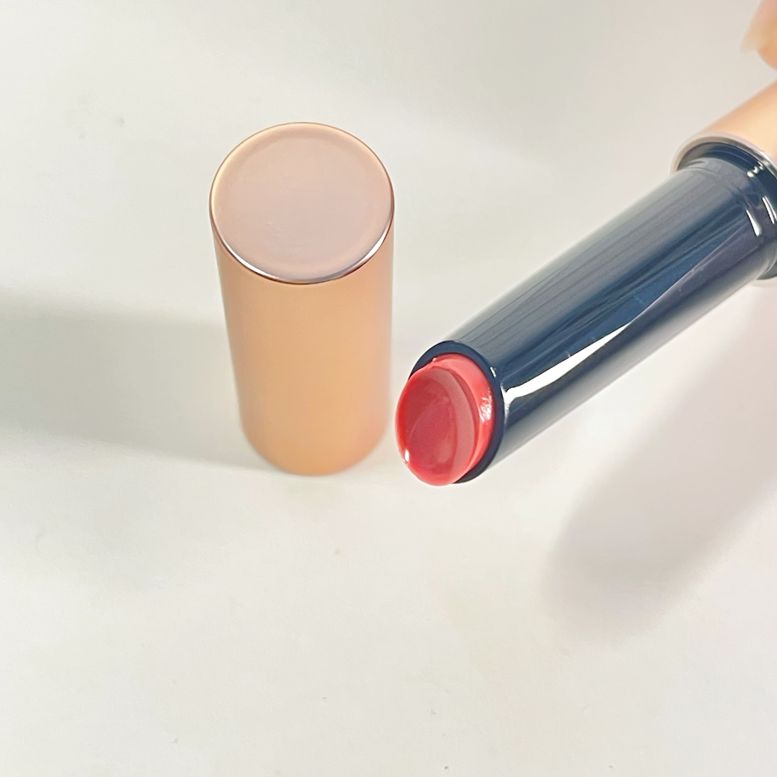 ゲットイットティントグレーズバーム 01 ローズピューレ/TONYMOLY/リップティントを使ったクチコミ（2枚目）