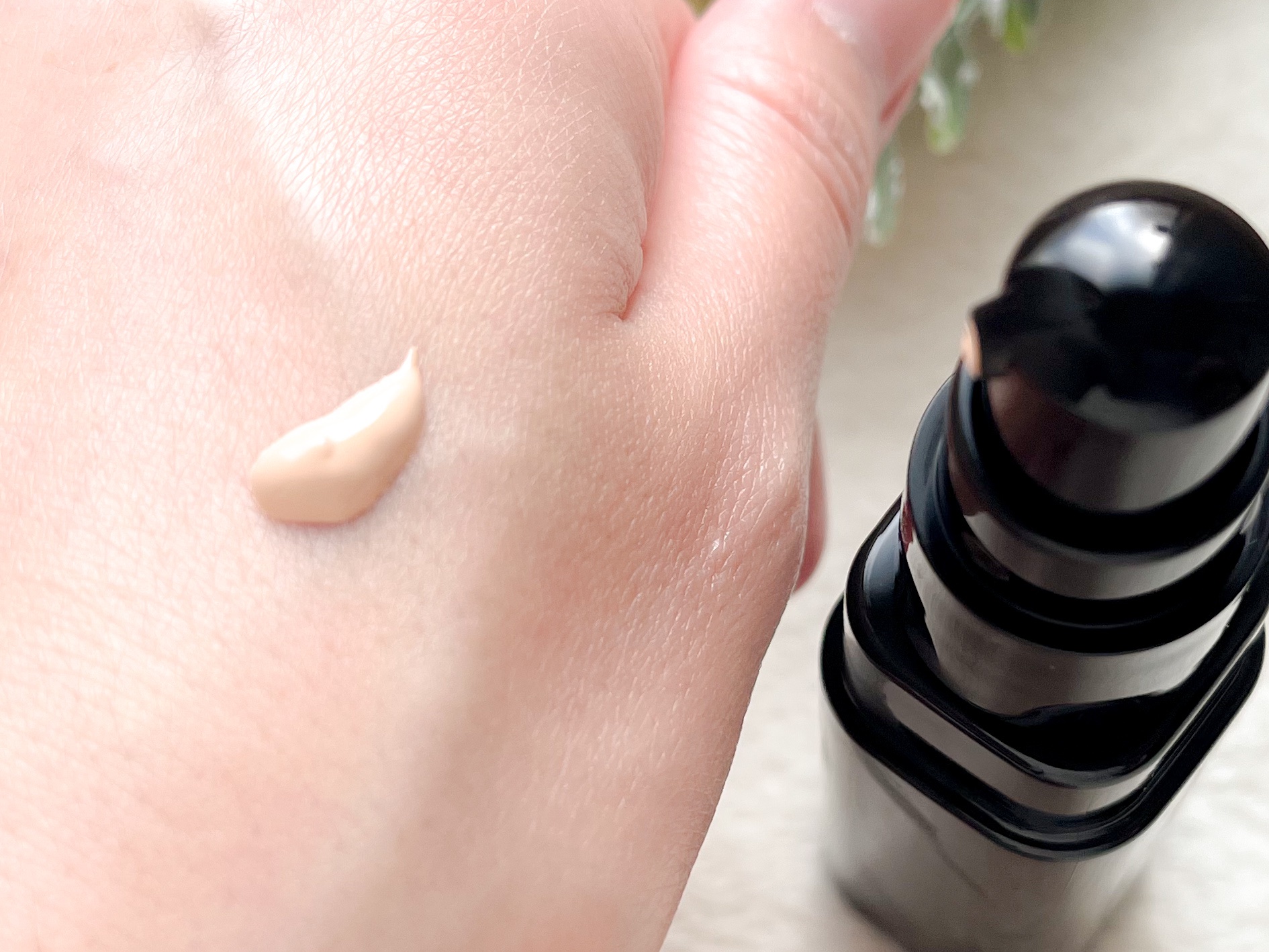 ケイト バーチャルスキンメイカー/KATE/リキッドファンデーションを使ったクチコミ（2枚目）