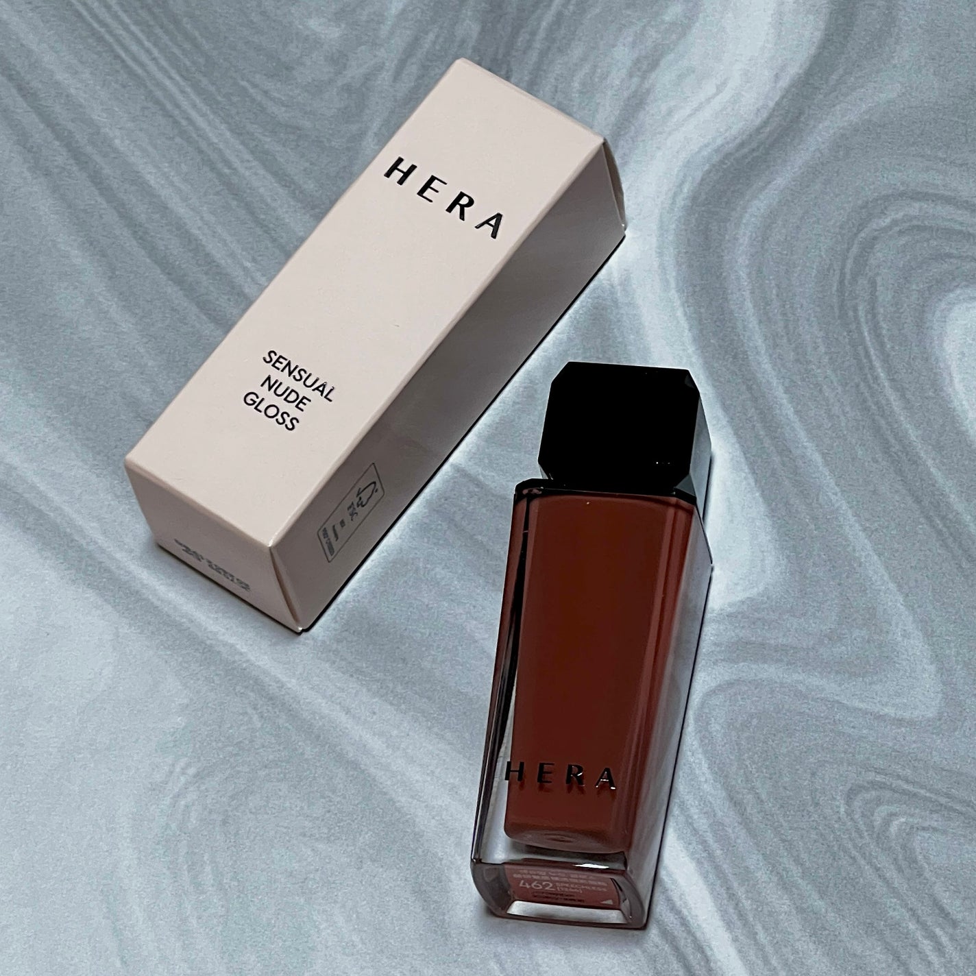 センシュアルヌードグロス/HERA/リップグロスを使ったクチコミ(2枚目)
