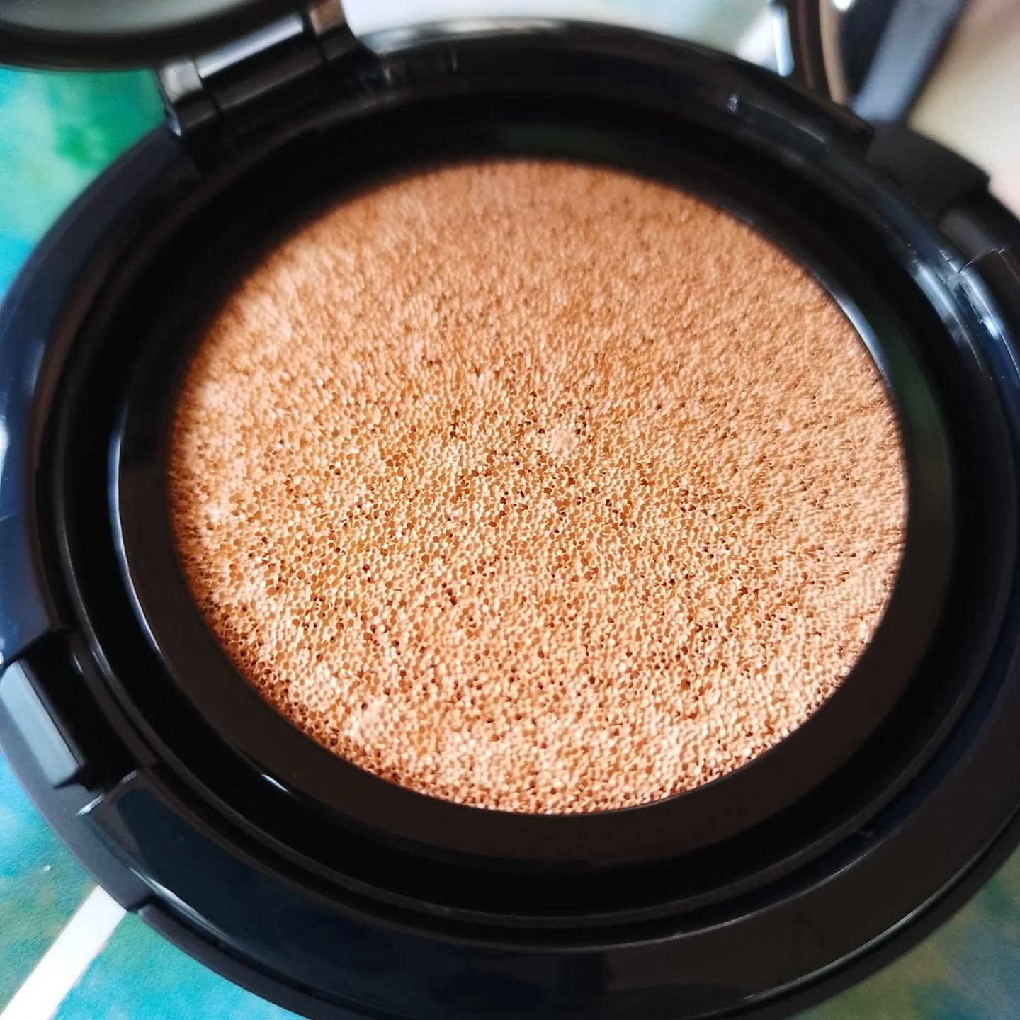 レブロン カラーステイ ロングウェア UV クッション ファンデーション/REVLON/クッションファンデーションを使ったクチコミ（3枚目）