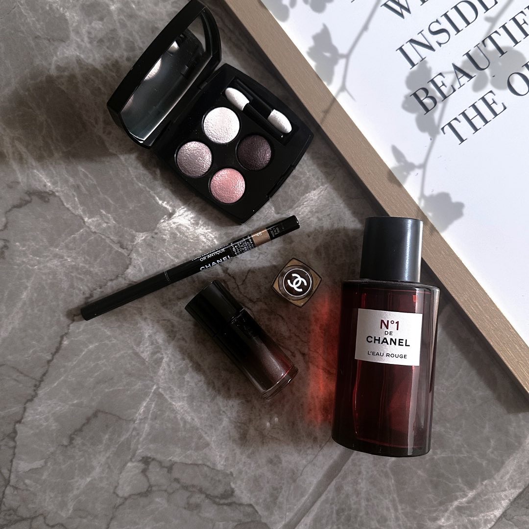 オンブル プルミエール リーブル/CHANEL/単色アイシャドウを使ったクチコミ（1枚目）