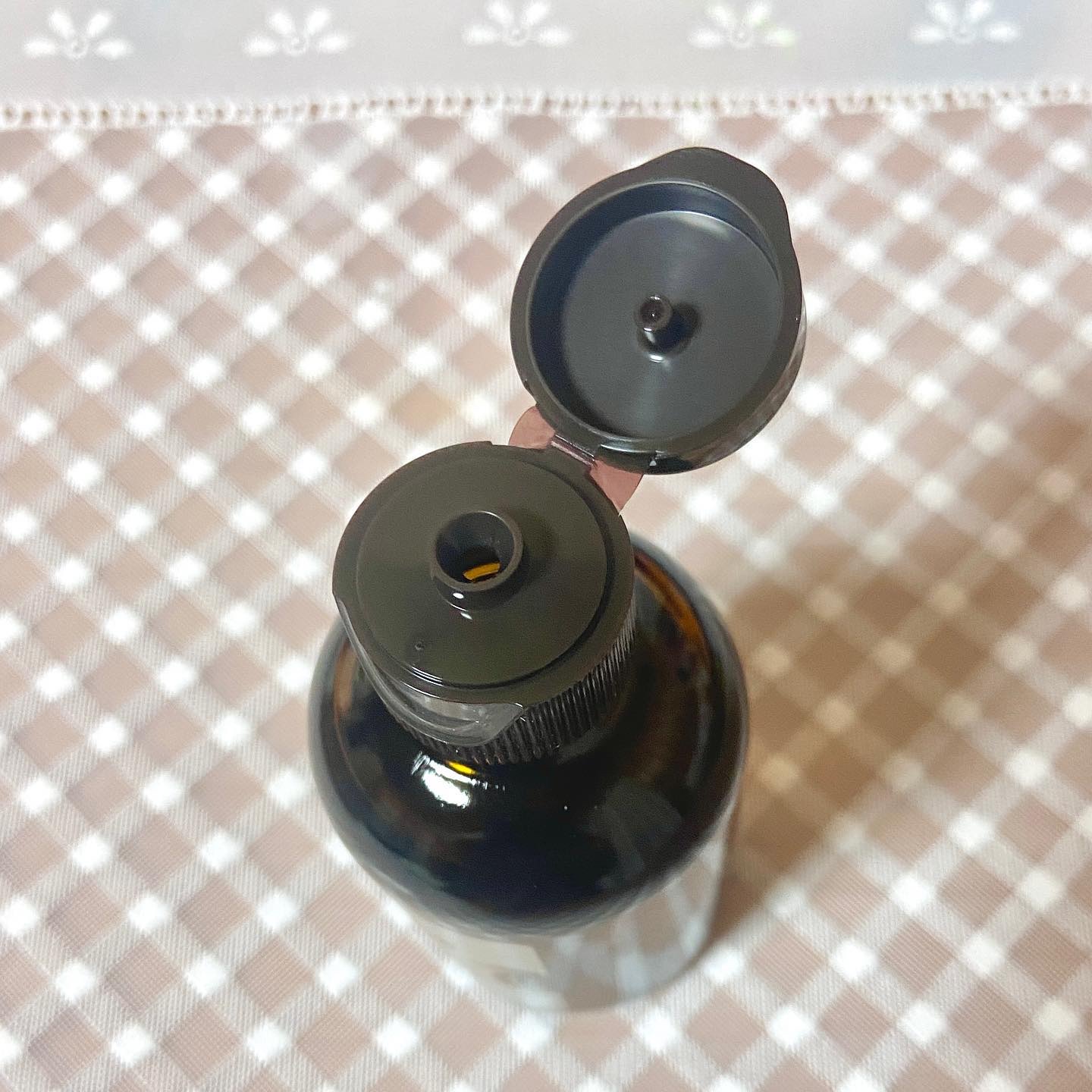 柳屋　あんず油/柳屋あんず油/ヘアオイルを使ったクチコミ（2枚目）