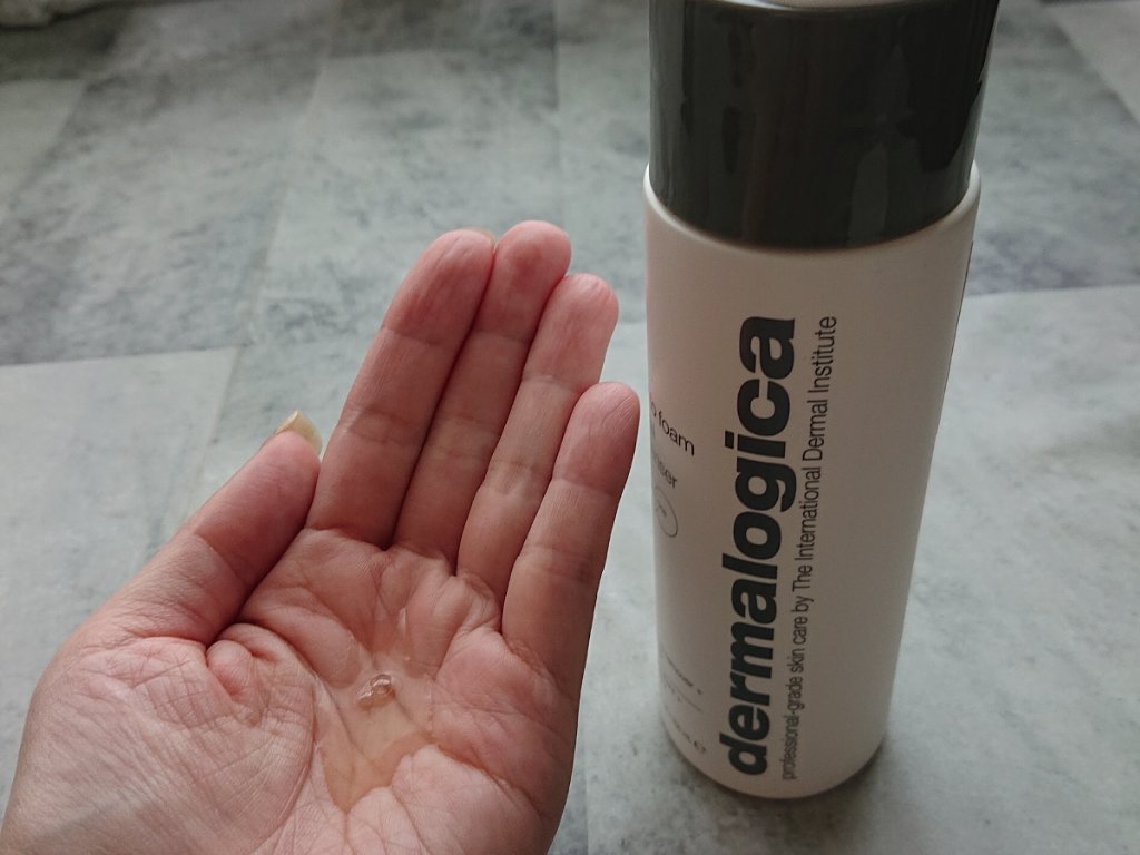 デイリーマイクロフォリエント/ダーマロジカ/洗顔パウダーを使ったクチコミ（2枚目）