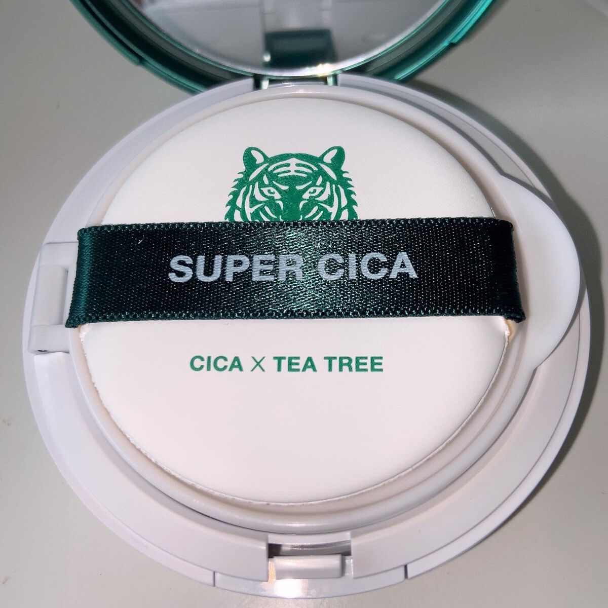 スーパーシカクッション 21号/MEDICUBE/クッションファンデーションを使ったクチコミ（2枚目）