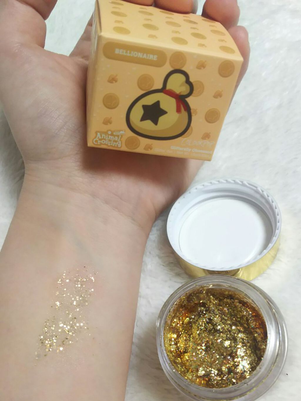 グリッタージェルベリオネア/ColourPop/グリッターを使ったクチコミ（2枚目）