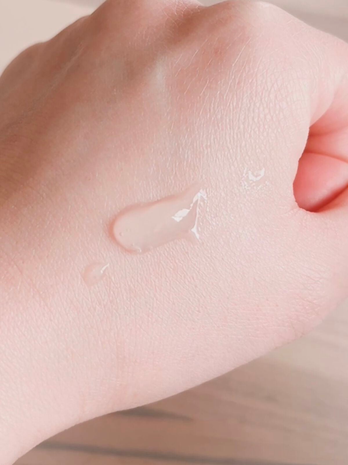 美白乃美人ピーリングジェル/ブレーンコスモス/ピーリングを使ったクチコミ(4枚目)