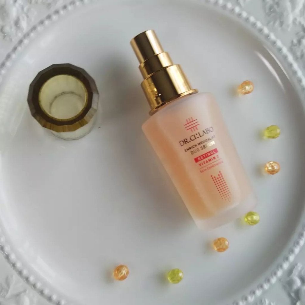 pikori on LIPS 「新しく使い始めた、夜用の美容液2層式で使う度に2秒シャカシャカ..」(4枚目)