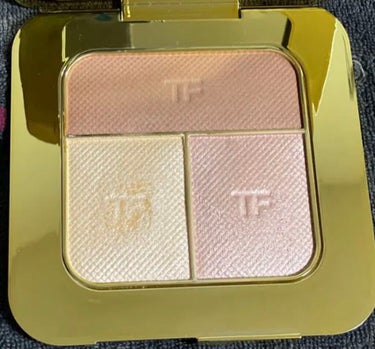 TOM FORD BEAUTY ソレイユ コントゥーリング コンパクトのクチコミ「TOM FORD BEAUTY ソレイユ コントゥーリング コンパクト 03A バスク

TO.....」（1枚目）