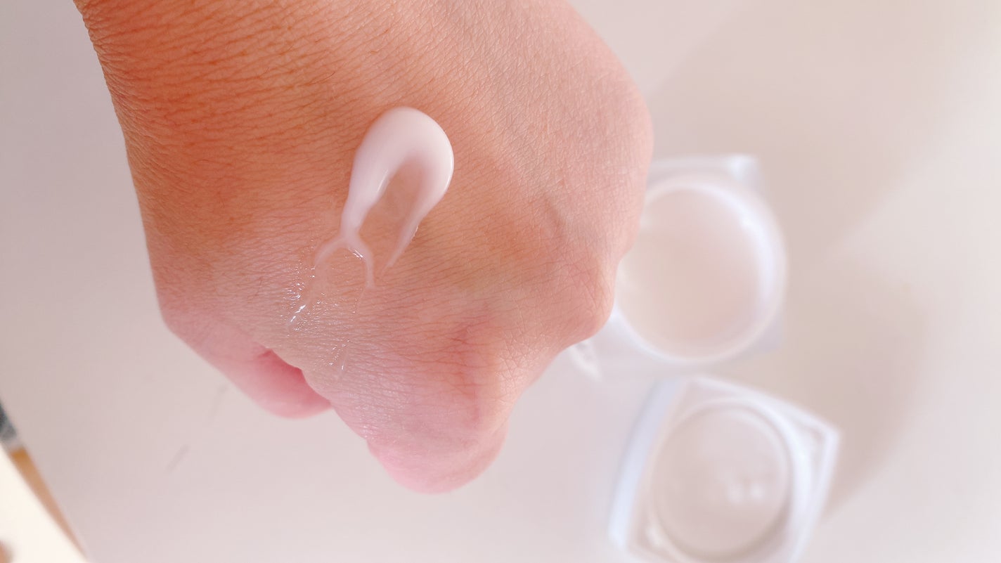 Ako7777 on LIPS 「LuminousJadeホワイトニングブルームリターンブルーム..」(4枚目)