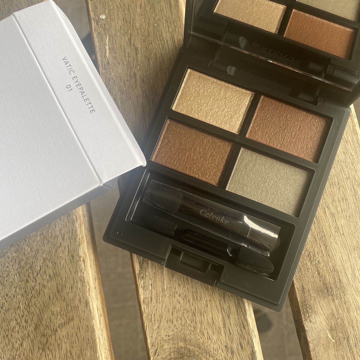 セルヴォーク ヴァティック アイパレット 01 スモーキーブラウン/Celvoke/アイシャドウパレットを使ったクチコミ（1枚目）