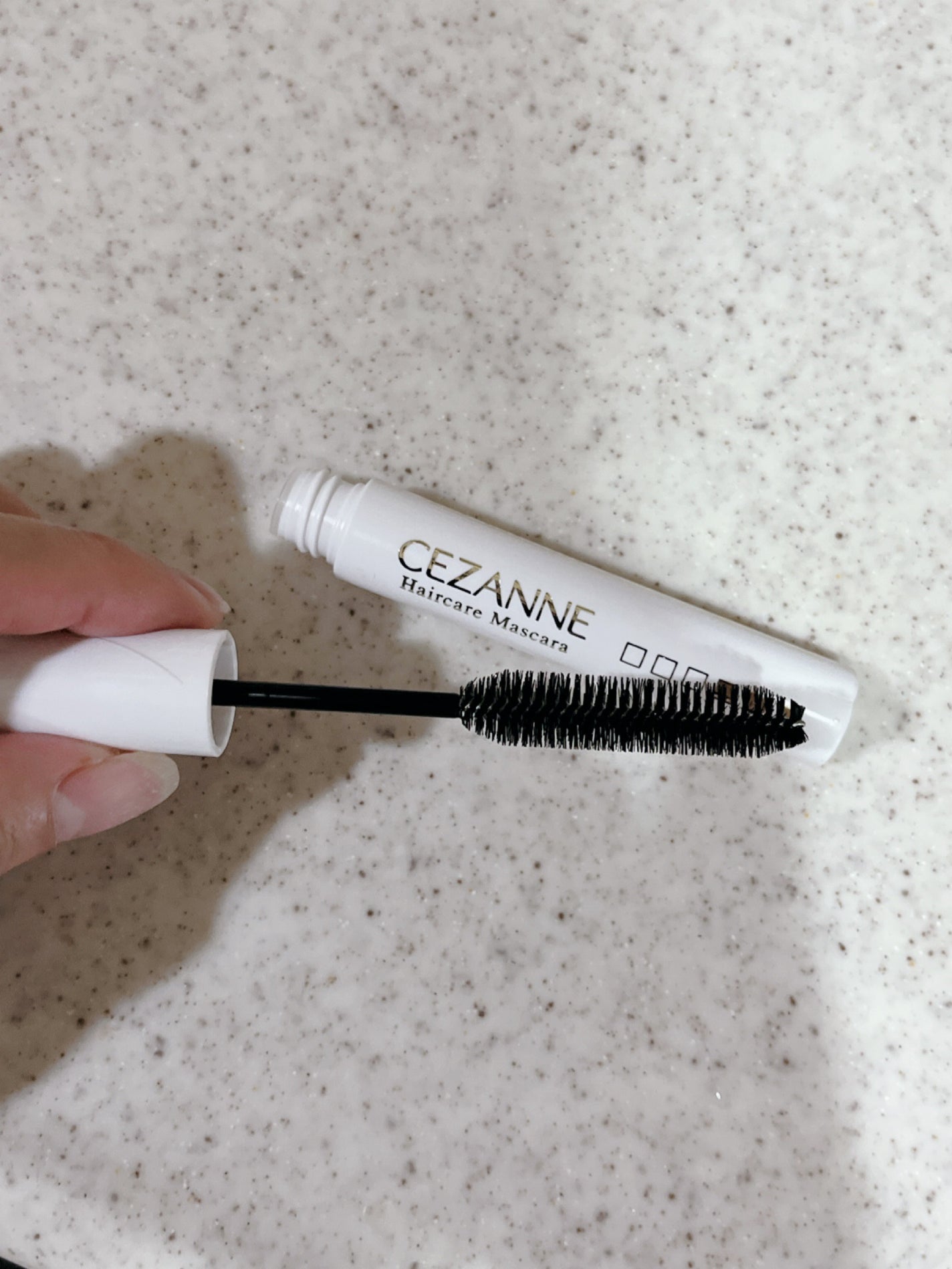 ヘアケアマスカラ/CEZANNE/ヘアジェルを使ったクチコミ(2枚目)