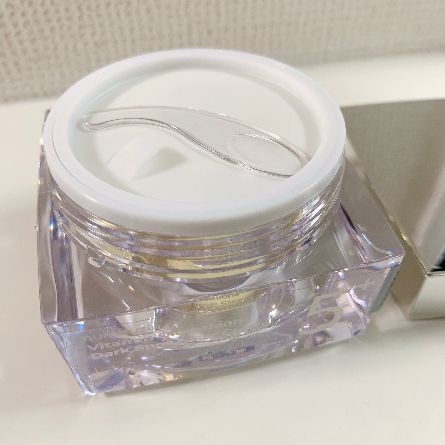 5番 白玉グルタチオンCメラゼロクリーム/numbuzin/フェイスクリームを使ったクチコミ(2枚目)