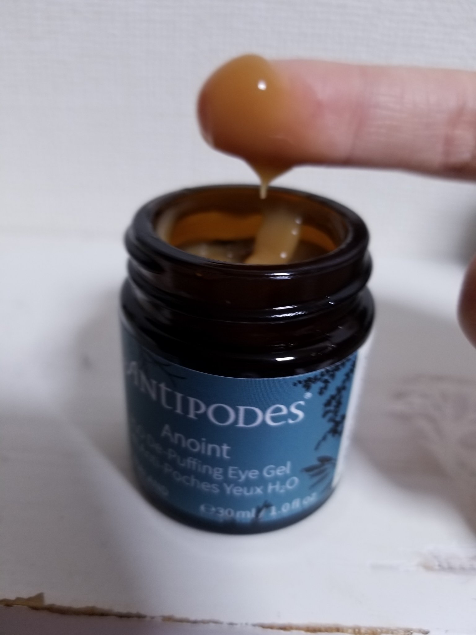 アノイント H2O ディパッフィング アイジェル/Antipodes/アイケア・アイクリームを使ったクチコミ（2枚目）