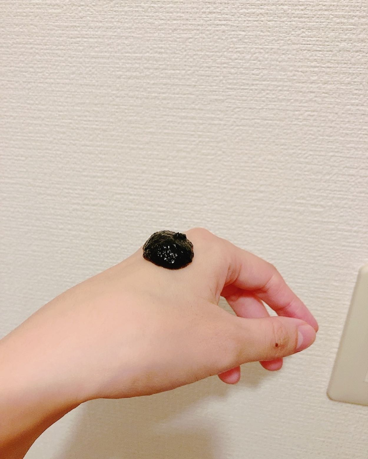 BLACK JELLY WASH（ブラックジェリーウォッシュ）/PLUEST/その他洗顔料を使ったクチコミ（2枚目）
