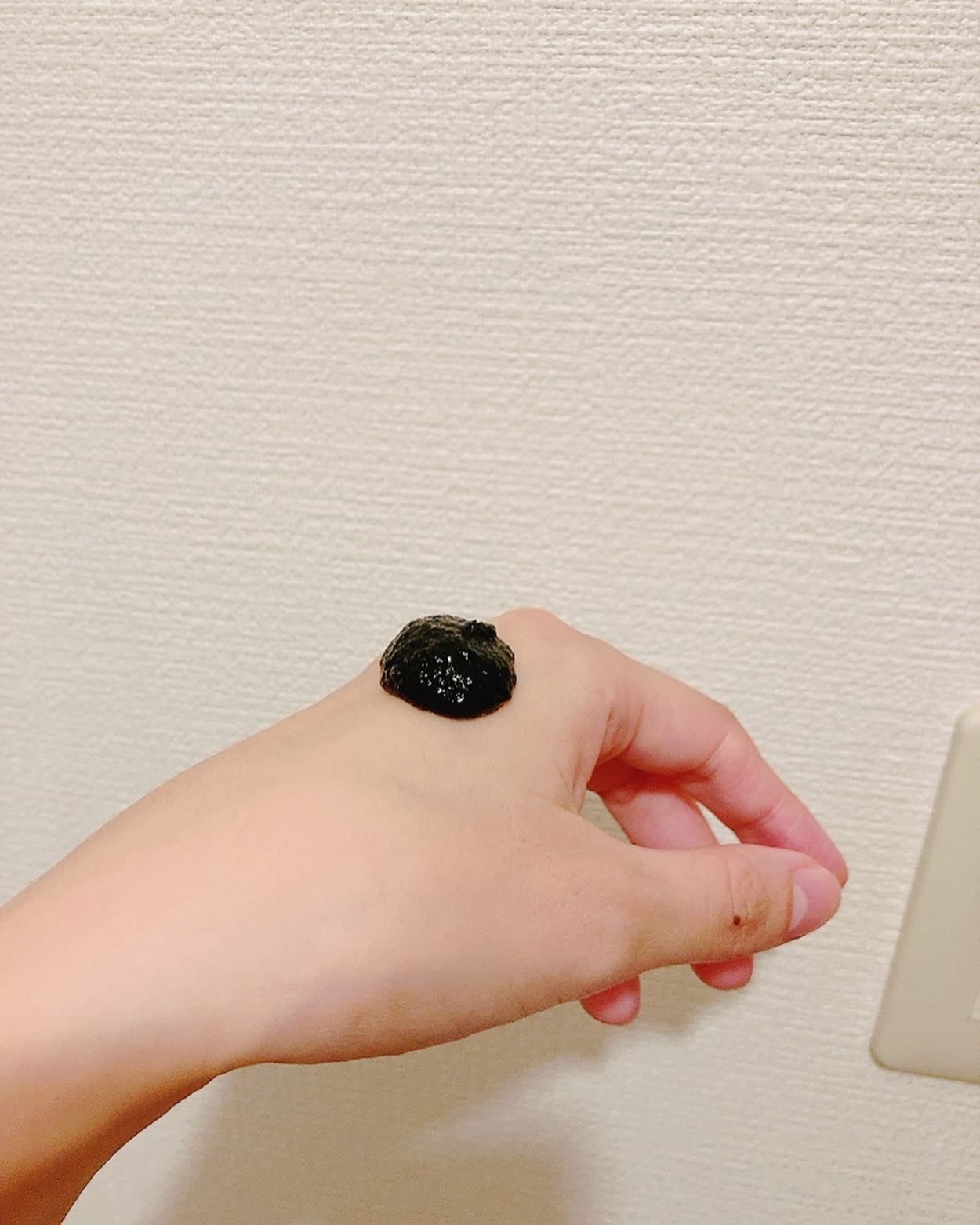 BLACK JELLY WASH(ブラックジェリーウォッシュ)/PLUEST/その他洗顔料を使ったクチコミ(2枚目)