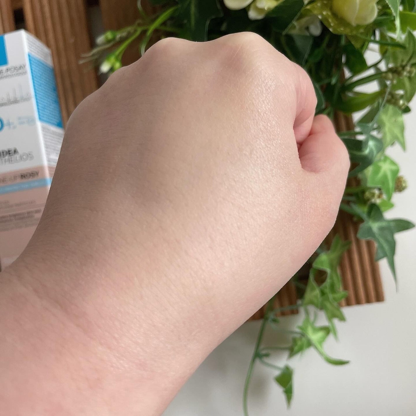 UVイデア XL プロテクショントーンアップ ローズ/ラ ロッシュ ポゼ/日焼け止めクリームを使ったクチコミ(5枚目)