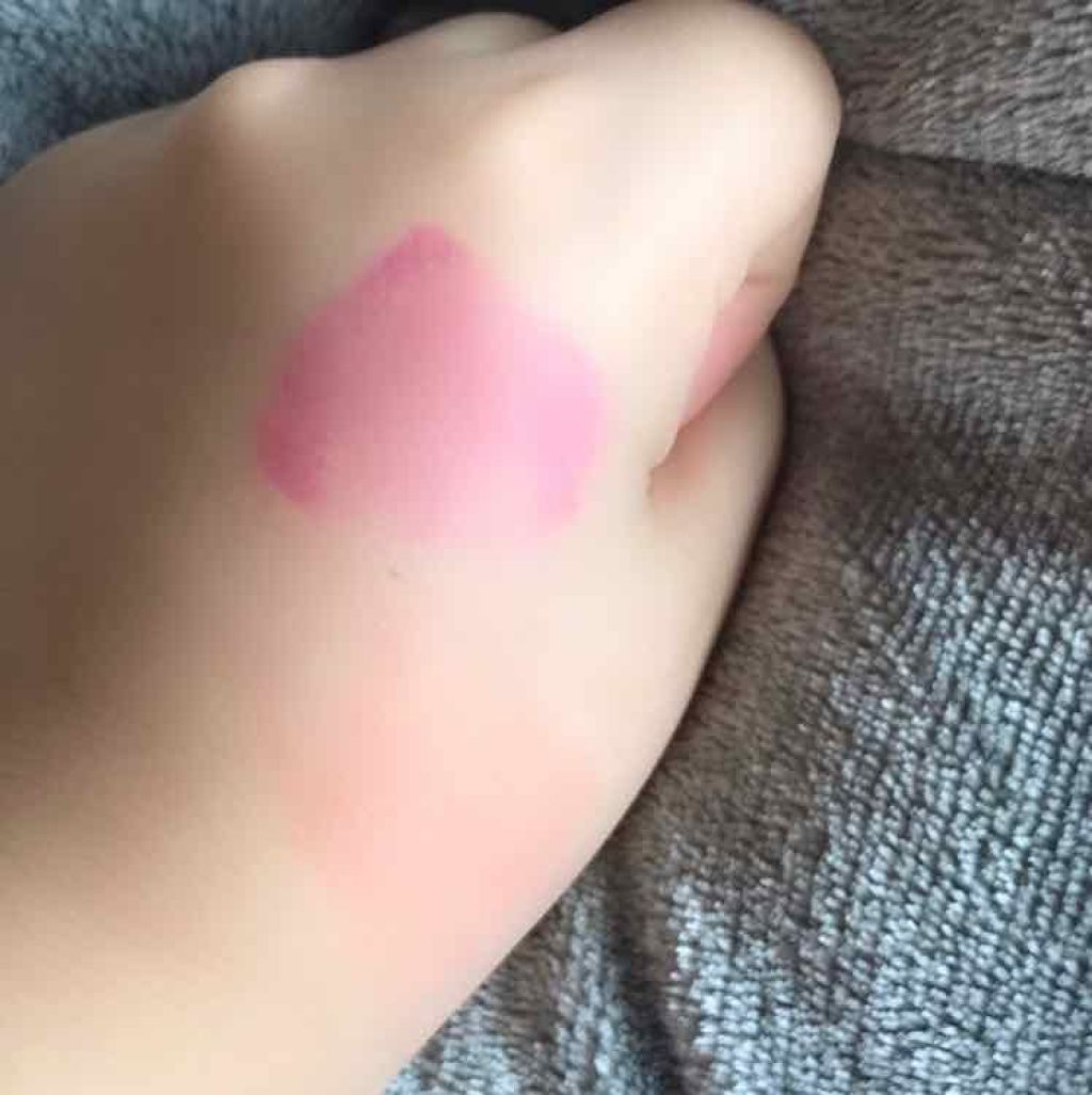 ジューシーラスティングティント/rom&nd/リップティントを使ったクチコミ（3枚目）