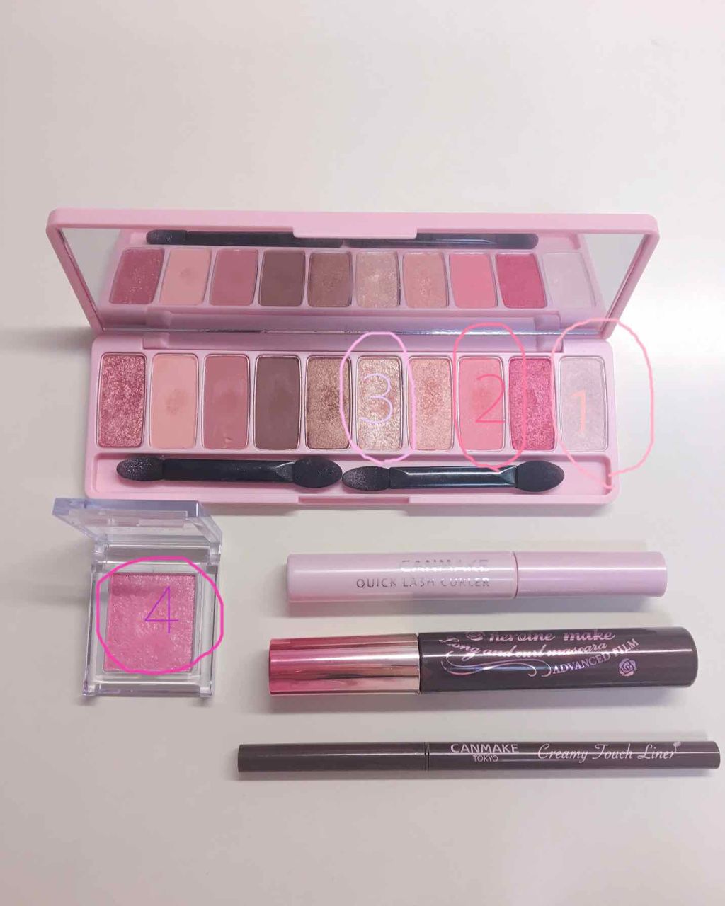 クリーミータッチライナー/キャンメイク/ジェルアイライナーを使ったクチコミ（2枚目）