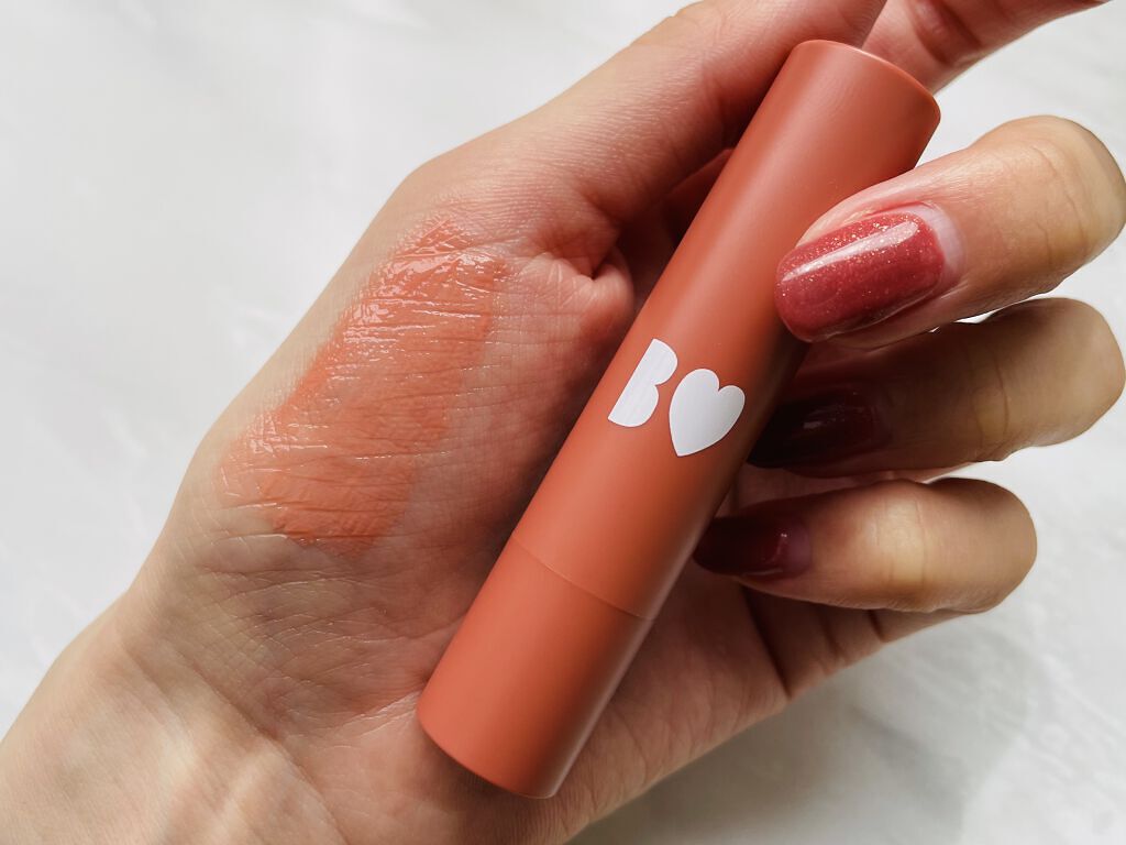 つやぷるリップR 108 隙みせCORAL（限定）【旧】/b idol/口紅を使ったクチコミ（3枚目）