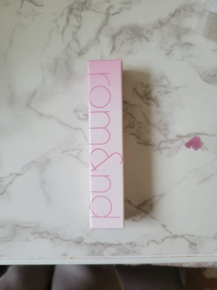 ジューシーラスティングティント/rom&nd/リップティントを使ったクチコミ(1枚目)