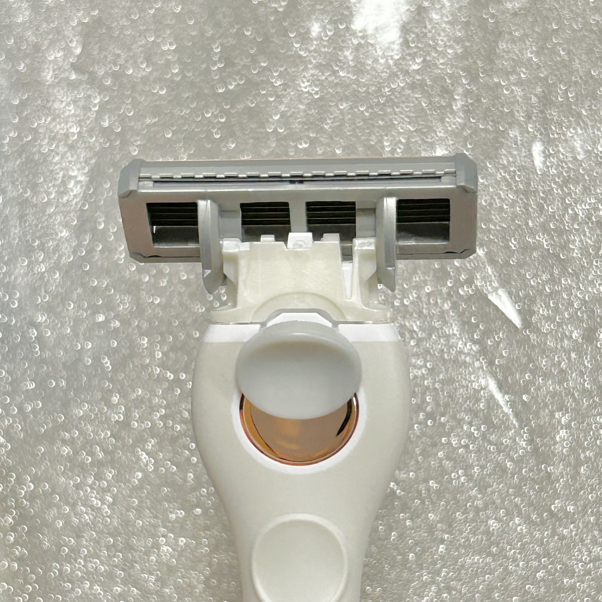 サロンプラス エンザイム ボディ シェービングエマルジョン/サロンプラス/ムダ毛ケアを使ったクチコミ（3枚目）