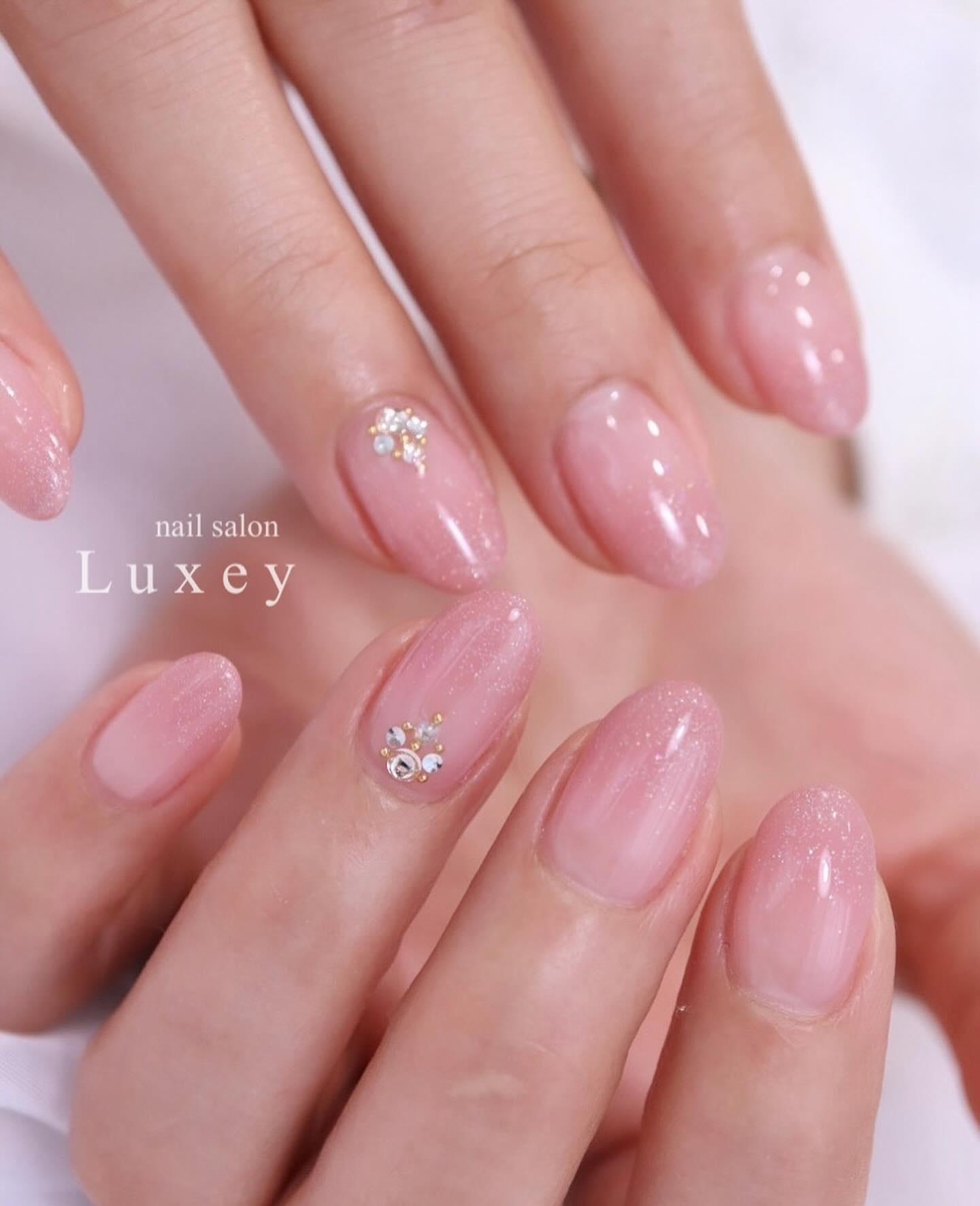 使用カラー
・019オーロララメ入りベージュ
⁡
2023年1年間の
🏆ご注文人気ランキング9位
🏆お気に入りカラーランキング7位
集計時132色中の上位人気カラー️📝︎💕︎
⁡
細かなオーロララメが入った
オフィスネイルにも使いや