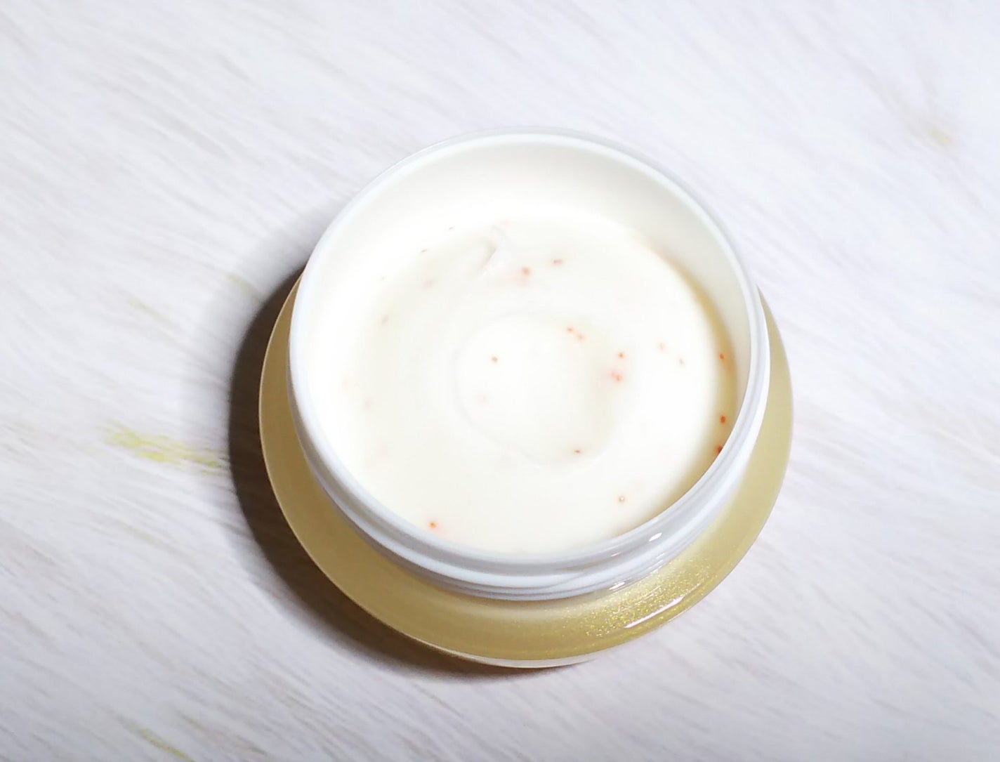 アンティミリ Wオイルイン クリーム/ナリス化粧品/フェイスクリームを使ったクチコミ(2枚目)