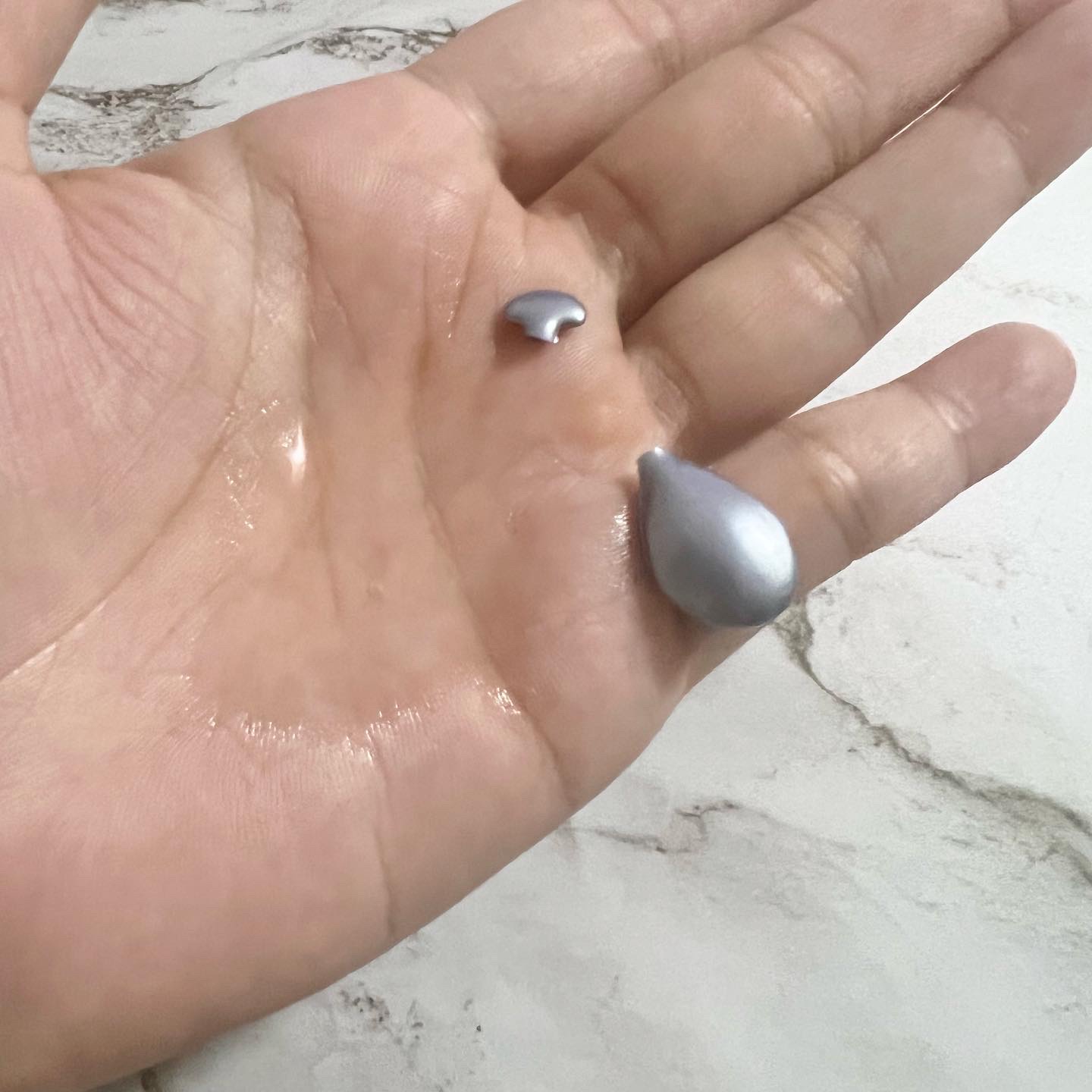 ハイドロポーション 美容液ヘアオイル（アクアホワイトフローラルの香り） 500mg × 24個/エイトザタラソ/ヘアオイルを使ったクチコミ（2枚目）