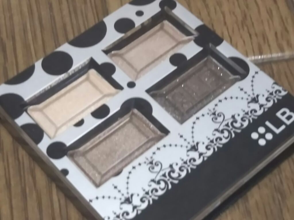 ゴージャスアイズN/LB/アイシャドウパレットを使ったクチコミ（1枚目）
