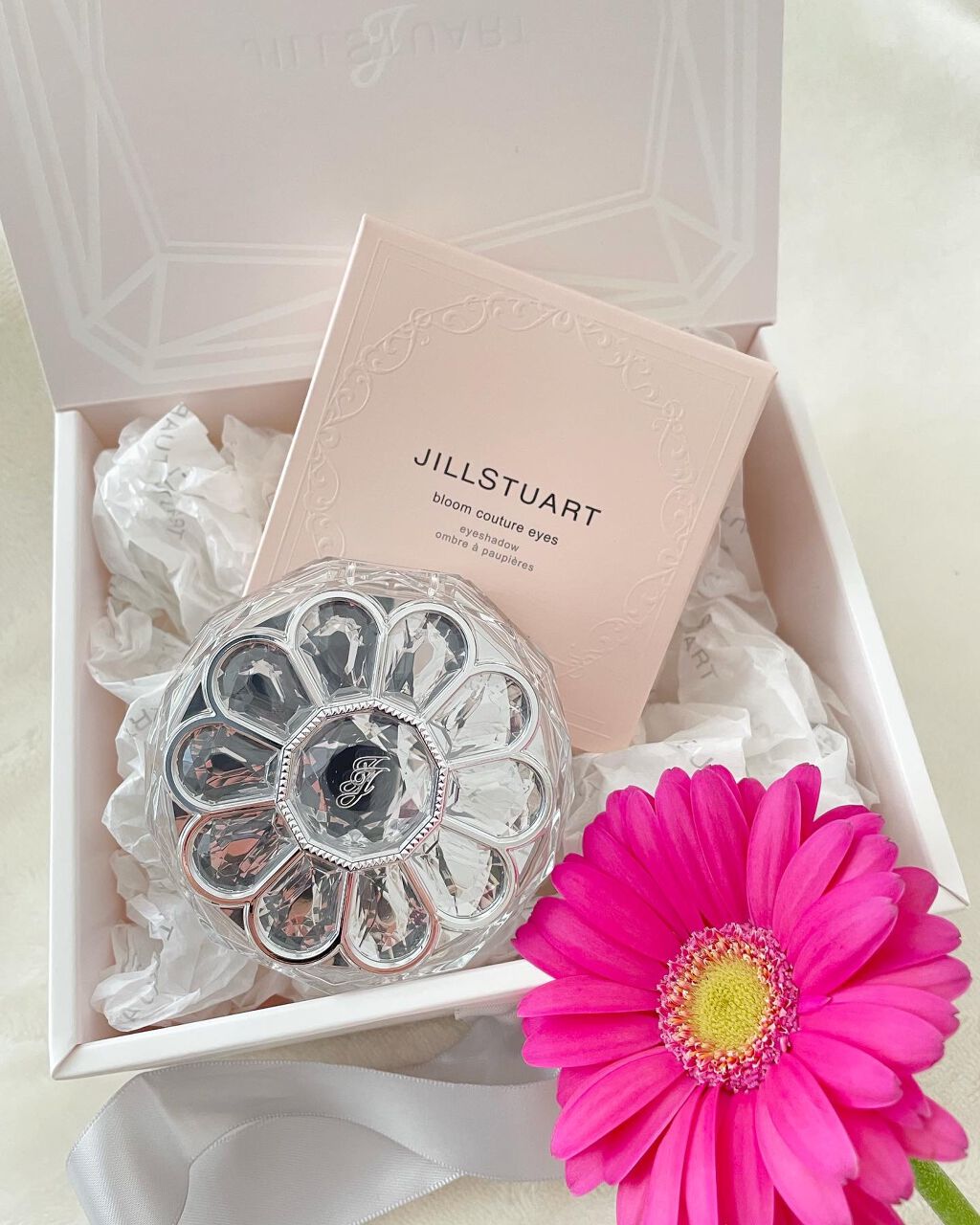 ジルスチュアート ブルームクチュール アイズ/JILL STUART/アイシャドウパレットを使ったクチコミ(1枚目)