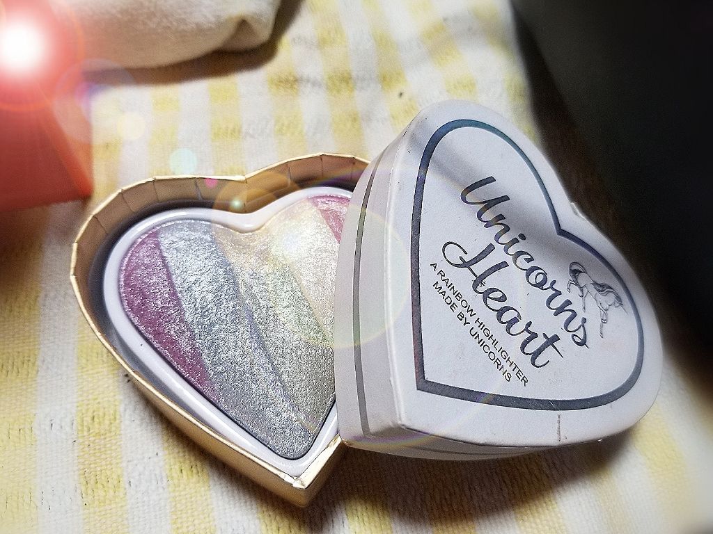 ハートハイライター ユニコーンハート/MAKEUP REVOLUTION/パウダーハイライトを使ったクチコミ（1枚目）