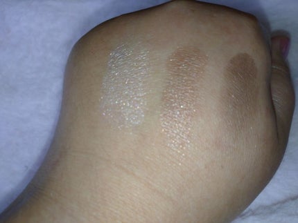 トーンアップアイシャドウ/CEZANNE/アイシャドウパレットを使ったクチコミ(3枚目)