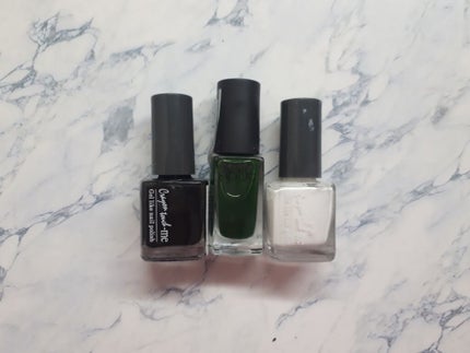 クレヨン ロイヤルネイルシール/キャンドゥ/ネイルシールを使ったクチコミ(3枚目)