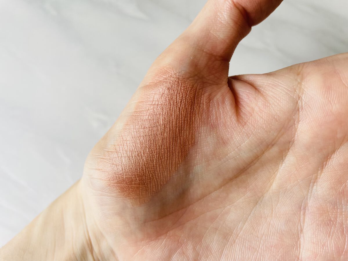 オーラティック ブラッシュ AB06 ブレックファースト/excel/パウダーチークを使ったクチコミ（2枚目）