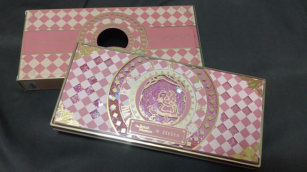 アリスドリームランドシリーズ 12色アイシャドウパレット（ZEESEA×大英博物館）/ZEESEA/アイシャドウパレットを使ったクチコミ（1枚目）