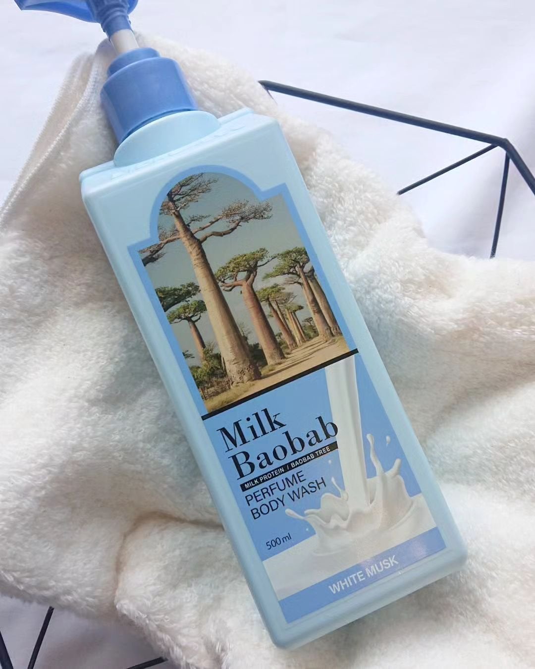 ミルクバオバブ パフュームボディウォッシュ ホワイトムスク/ミルクバオバブ/ボディソープを使ったクチコミ(2枚目)