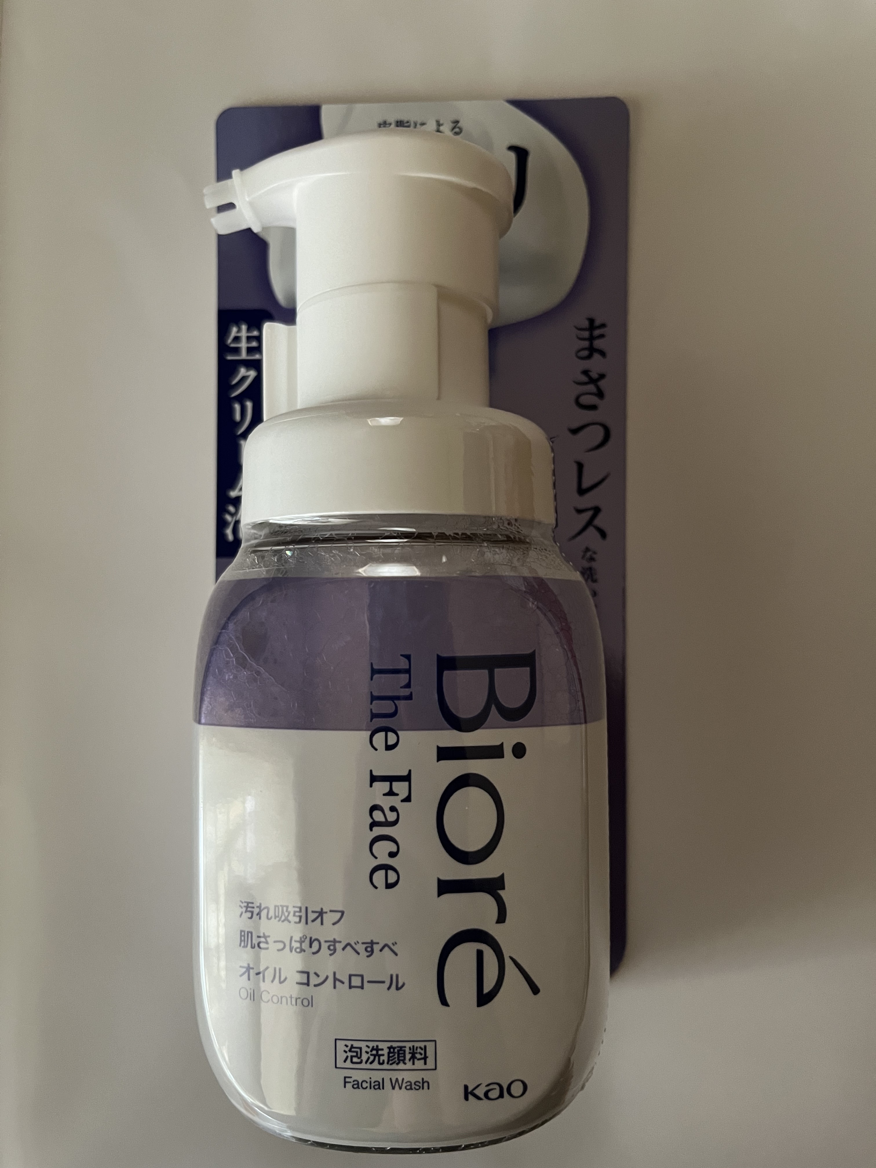 ビオレ ザフェイス 泡洗顔料 オイルコントロール 本体(200ml)/ビオレ/泡洗顔を使ったクチコミ（1枚目）