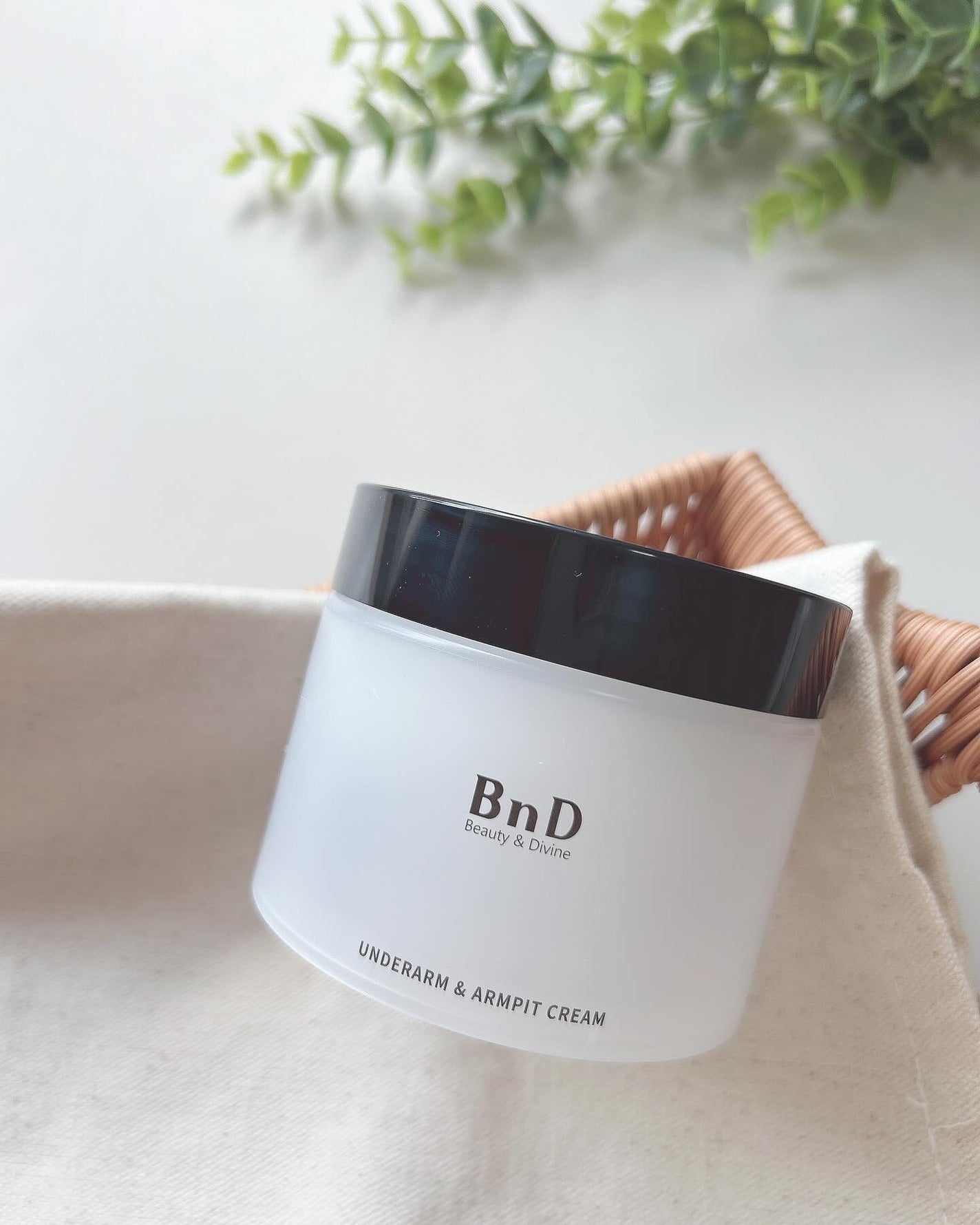 BnDアンダーアームクリーム(ボディクリーム)/BnD/デリケートゾーンケアを使ったクチコミ(1枚目)