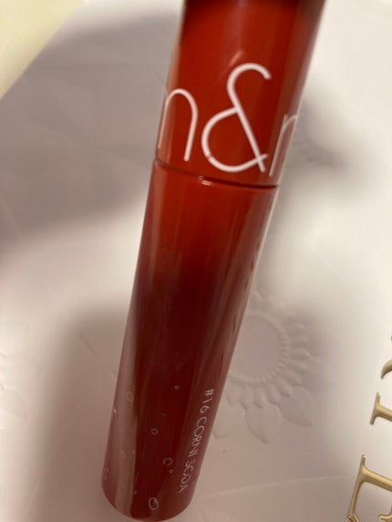 ジューシーラスティングティント/rom&nd/リップティントを使ったクチコミ(1枚目)