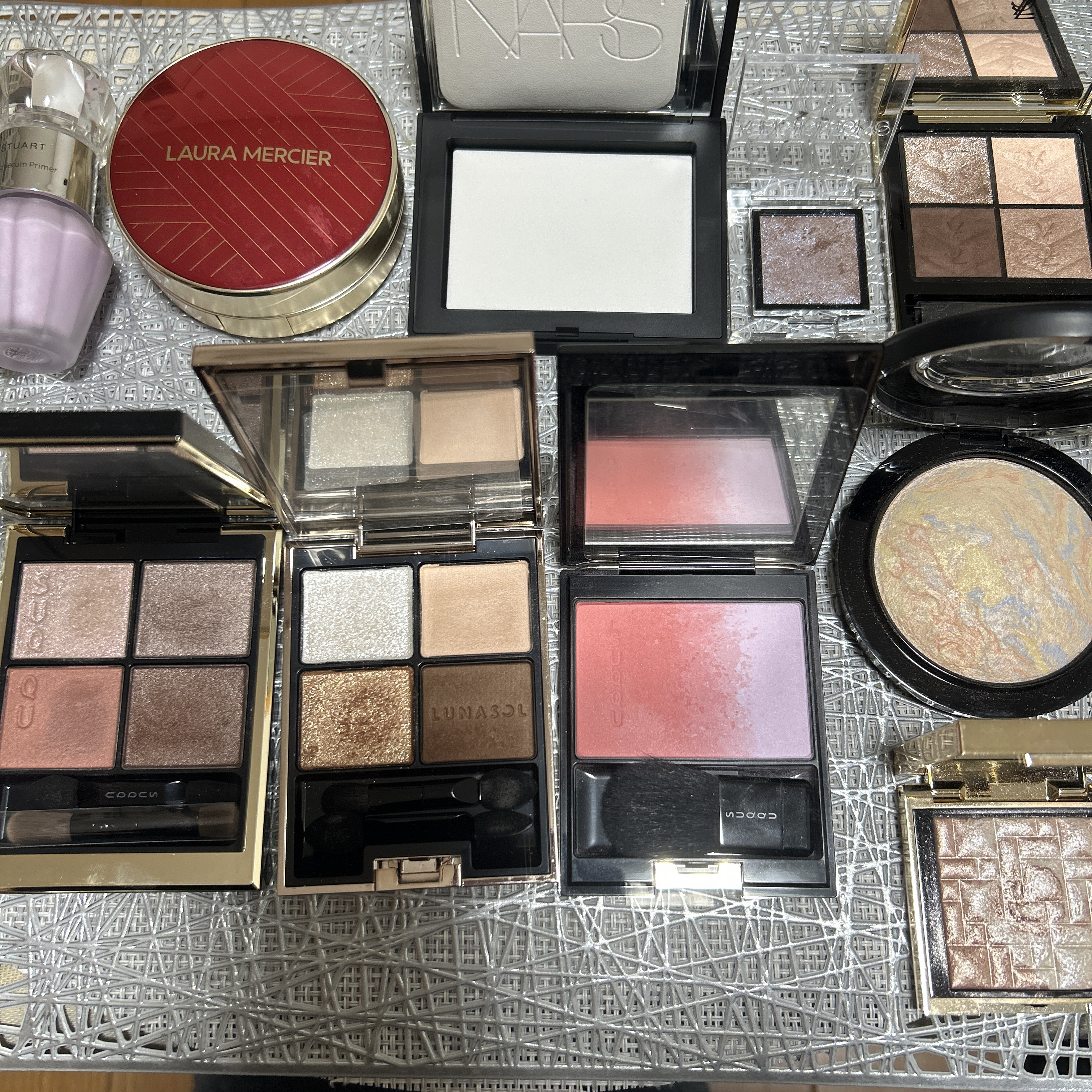 ライトリフレクティングセッティングパウダー　プレスト　N/NARS/プレストパウダーを使ったクチコミ（2枚目）