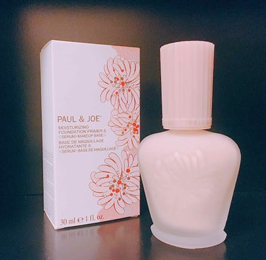 ☀️PAUL & JOE モイスチュアライジングファンデーション プライマーS 01☀️

夏のメイク崩れ対策に購入！
手に塗ってみた感じは、思ったよりサラサラのテクスチャで伸びもよかったです♪
パール