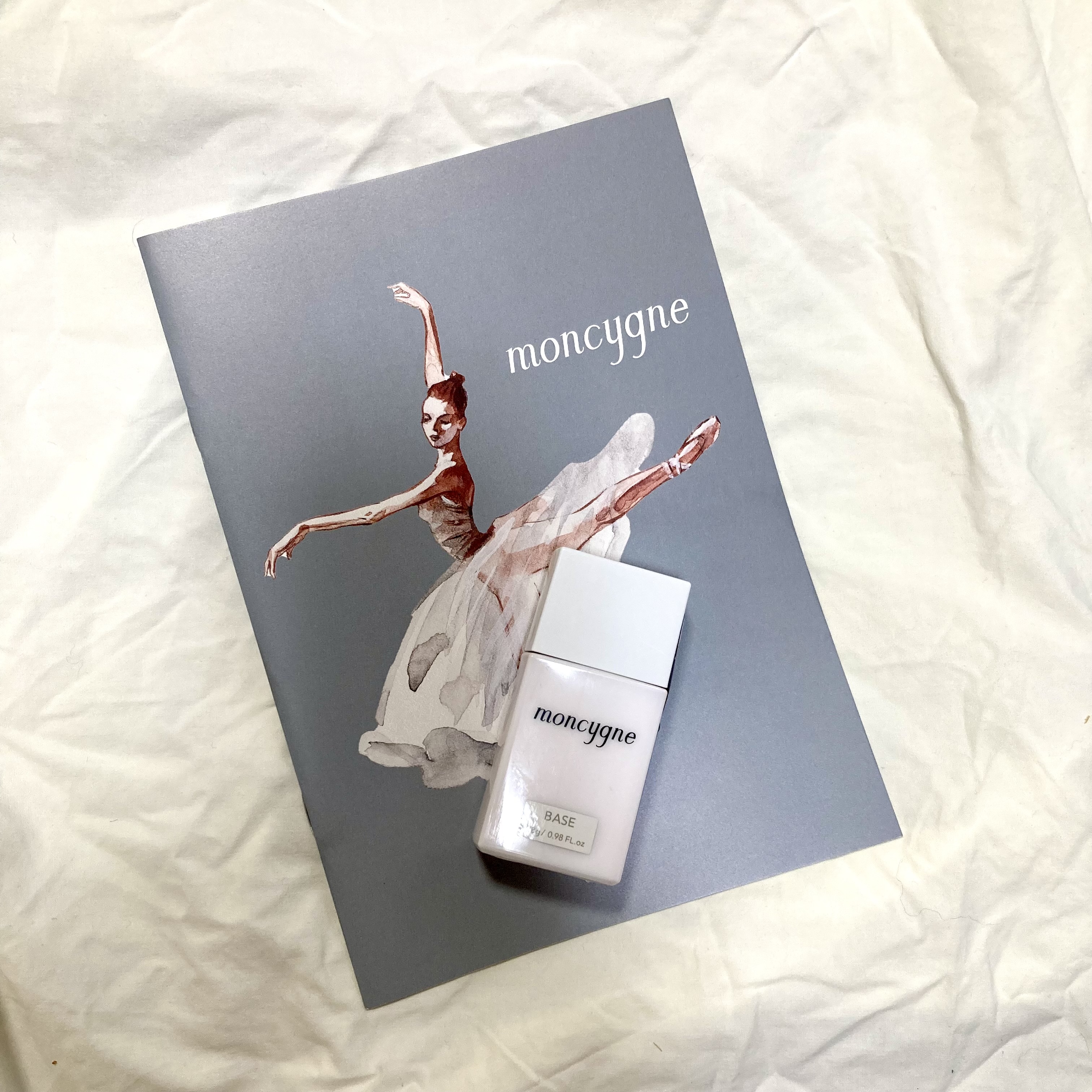 モンシーニュ ベース/moncygne/化粧下地を使ったクチコミ（1枚目）